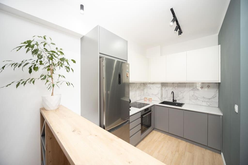 Appartement Twobedroom Lux +garage *